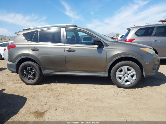 45343331 :رقم المزاد ، 2T3ZFREVXFW202136 vin ، 2015 Toyota Rav4 Le مزاد بيع