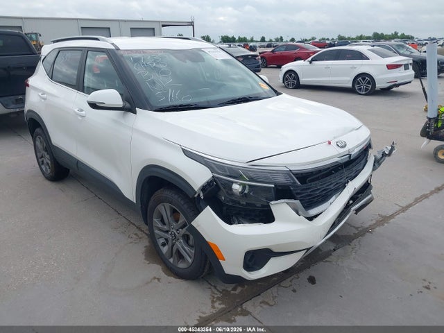 Auction sale of the 2021 Kia Seltos S, vin: KNDEU2AA2M7108808, lot number: 45343354