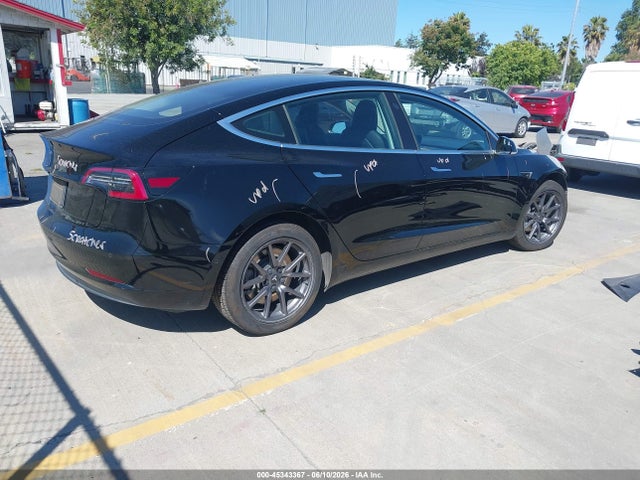 45343367 :رقم المزاد ، 5YJ3E1EA6KF306100 vin ، 2019 Tesla Model 3 Long Range/mid Range/standard Range/standard Range Plus مزاد بيع