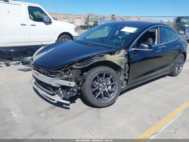 45343367 :رقم المزاد ، 5YJ3E1EA6KF306100 vin ، 2019 Tesla Model 3 Long Range/mid Range/standard Range/standard Range Plus مزاد بيع