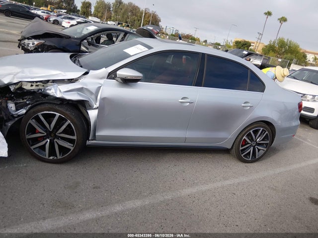 3VW4T7AJ3EM381420 Volkswagen Jetta Gli Autobahn W/nav