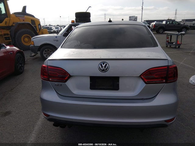 3VW4T7AJ3EM381420 Volkswagen Jetta Gli Autobahn W/nav