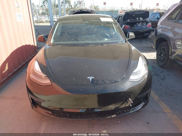 45343396 :رقم المزاد ، 5YJ3E1EA0MF096614 vin ، 2021 Tesla Model 3 Standard Range Plus Rear-wheel Drive مزاد بيع