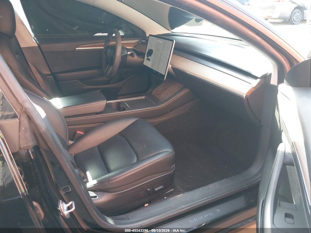 45343396 :رقم المزاد ، 5YJ3E1EA0MF096614 vin ، 2021 Tesla Model 3 Standard Range Plus Rear-wheel Drive مزاد بيع