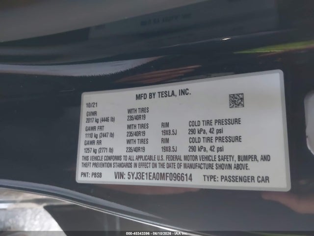 45343396 :رقم المزاد ، 5YJ3E1EA0MF096614 vin ، 2021 Tesla Model 3 Standard Range Plus Rear-wheel Drive مزاد بيع