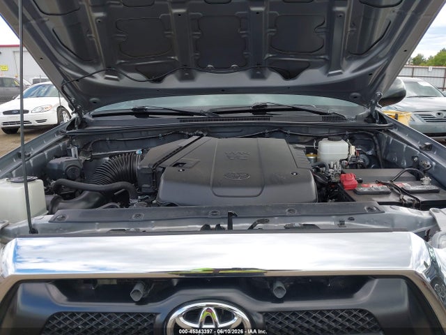 3TMLU4EN5FM184371 Toyota Tacoma Base V6