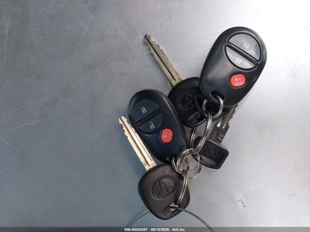 3TMLU4EN5FM184371 Toyota Tacoma Base V6