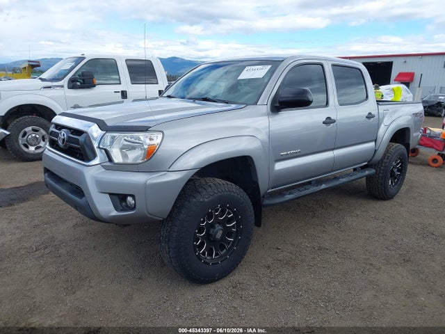 3TMLU4EN5FM184371 Toyota Tacoma Base V6