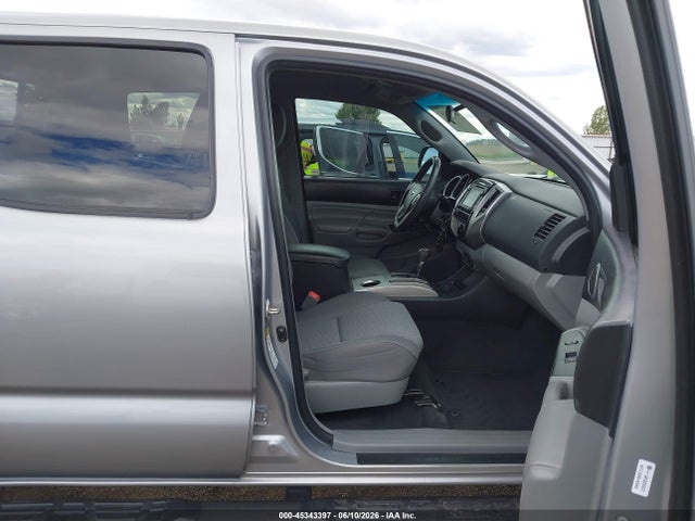 3TMLU4EN5FM184371 Toyota Tacoma Base V6