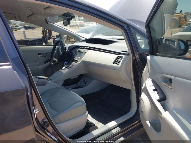 2014 Toyota Prius Four მანქანა იყიდება აუქციონზე, vin: JTDKN3DUXE0370128, აუქციონის ნომერი: 45343401
