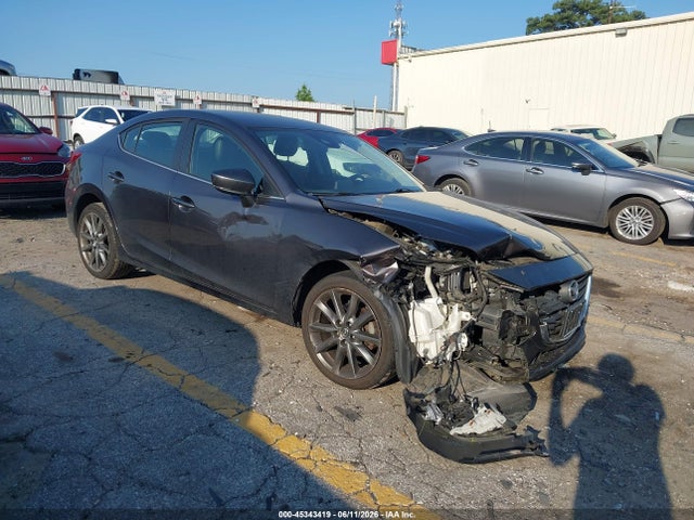 2018 Mazda Mazda3 Touring მანქანა იყიდება აუქციონზე, vin: 3MZBN1V34JM210101, აუქციონის ნომერი: 45343419