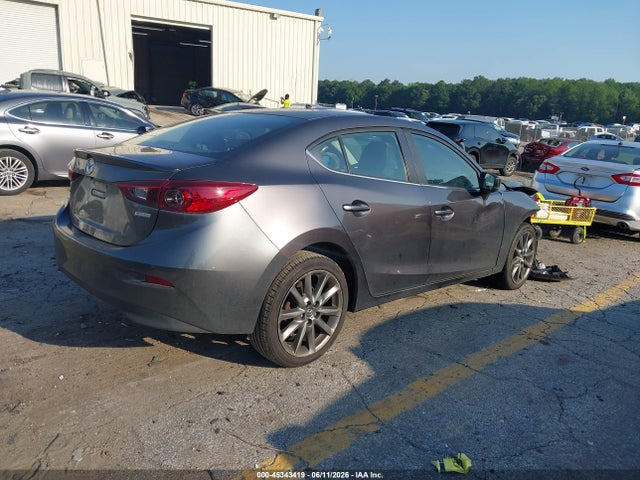 2018 Mazda Mazda3 Touring მანქანა იყიდება აუქციონზე, vin: 3MZBN1V34JM210101, აუქციონის ნომერი: 45343419