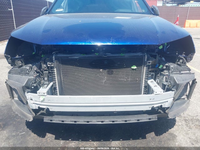 Продажа на аукционе авто 2023 Audi Sq7 Prestige Tfsi Quattro Tiptronic, vin: WA1VWBF71PD003474, номер лота: 45343441
