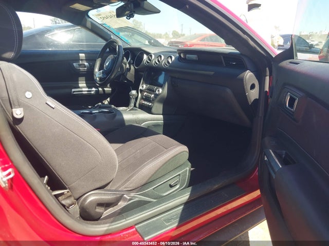 45343452 :رقم المزاد ، 1FA6P8TH4M5114104 vin ، 2021 Ford Mustang Ecoboost Fastback مزاد بيع