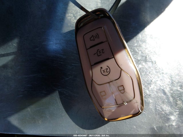 Ford Fusion Energi Titanium 2015 3FA6P0SU1FR281455 Image 11