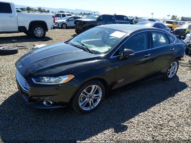 Ford Fusion Energi Titanium 2015 3FA6P0SU1FR281455 Image 2