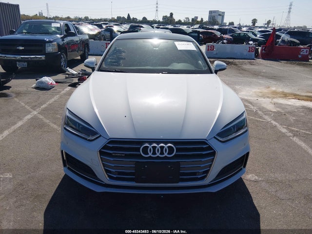 Audi A5 2.0t Premium 2018 WAUENCF57JA111469 Image 13