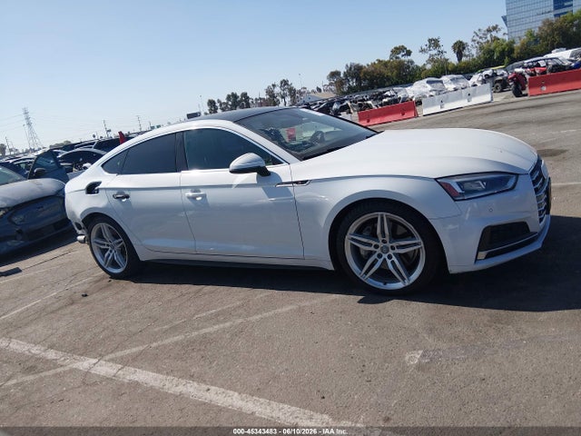 Audi A5 2.0t Premium 2018 WAUENCF57JA111469 Image 14