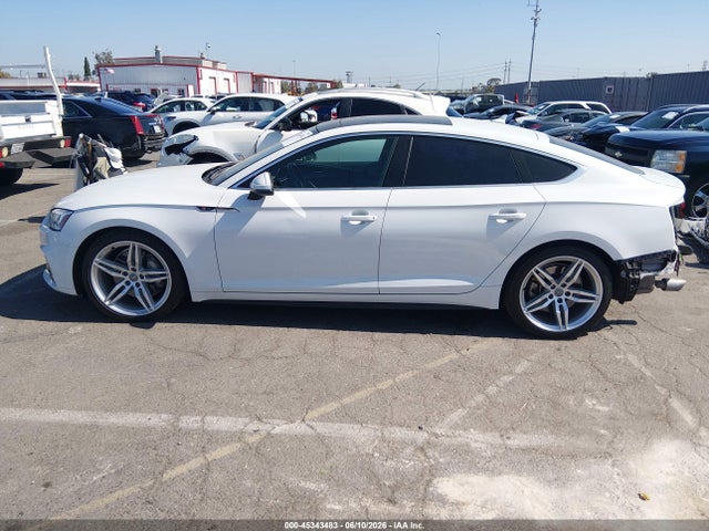 Audi A5 2.0t Premium 2018 WAUENCF57JA111469 Image 15