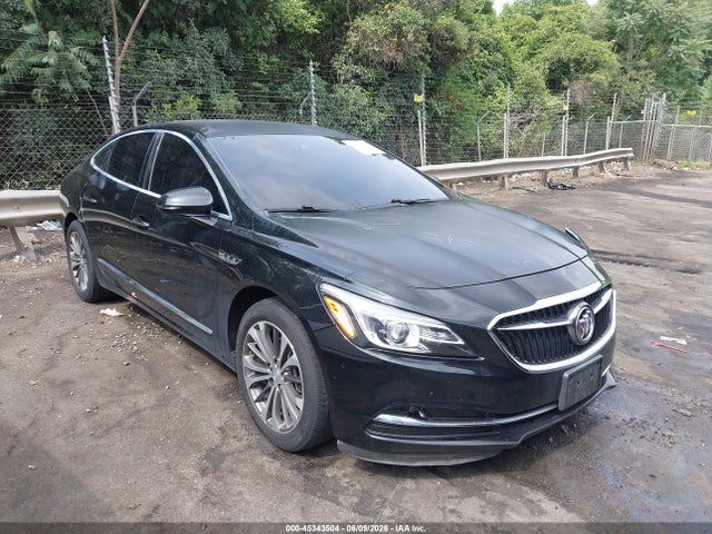 45343504 :رقم المزاد ، 1G4ZR5SS1HU169792 vin ، 2017 Buick Lacrosse Premium مزاد بيع