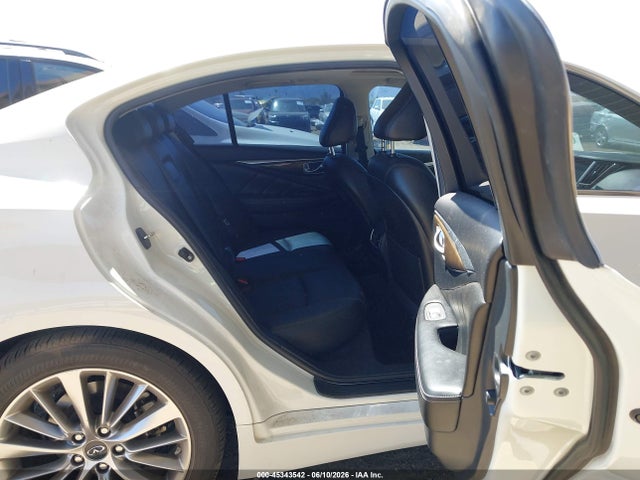 JN1EV7AP3JM590302 Infiniti Q50 3.0t Luxe