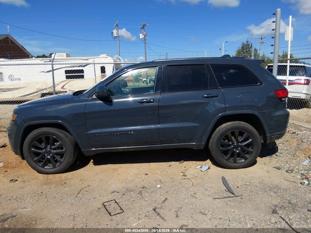 2018 Jeep Grand Cherokee Altitude 4x4 მანქანა იყიდება აუქციონზე, vin: 1C4RJFAG5JC220303, აუქციონის ნომერი: 45343550
