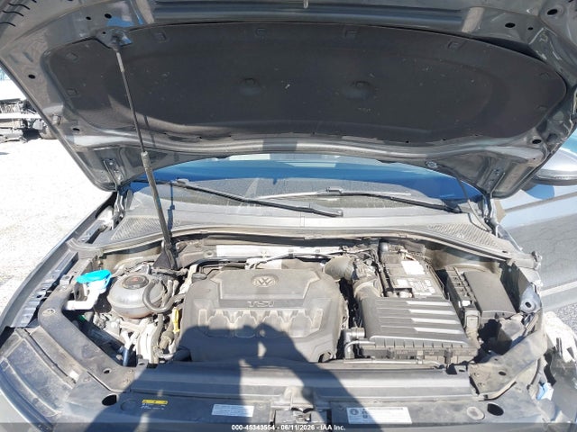 3VV3B7AX7JM069263 Volkswagen Tiguan 2.0t Se/2.0t Sel