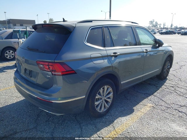 3VV3B7AX7JM069263 Volkswagen Tiguan 2.0t Se/2.0t Sel
