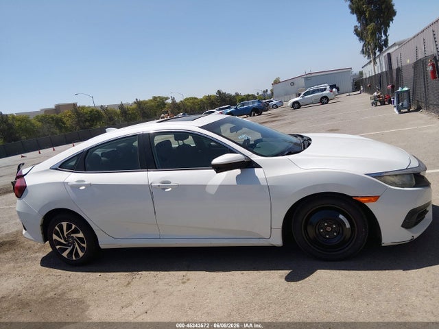 Honda CIVIC EX 2018 2HGFC2F79JH540298 Image 14