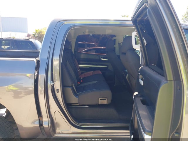 5TFEY5F11FX185106 Toyota Tundra Sr5 5.7l V8