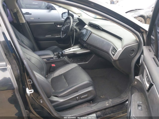Продажа на аукционе авто 2018 Honda Clarity Plug-in Hybrid Touring, vin: JHMZC5F3XJC000115, номер лота: 45343584