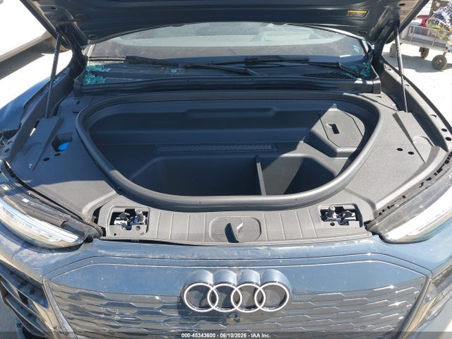 WA122BGFXSA030896 Audi Q6 E-tron Premium Plus