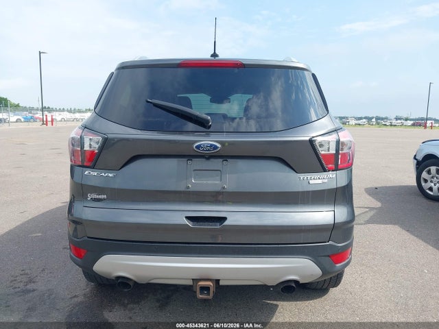 1FMCU9J99HUC95411 Ford Escape Titanium
