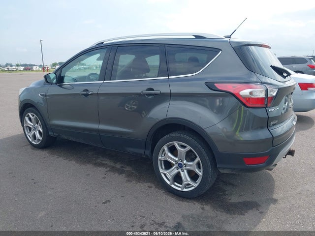 1FMCU9J99HUC95411 Ford Escape Titanium