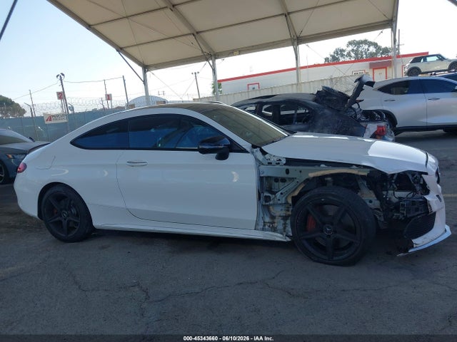 WDDWJ6EB0HF461458 Mercedes-Benz Amg C 43 4matic