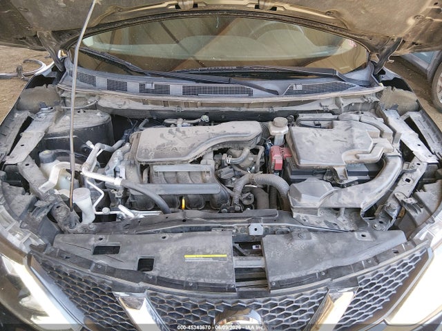 JN1BJ1CP0HW000323 Nissan Rogue Sport S