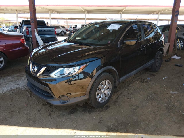JN1BJ1CP0HW000323 Nissan Rogue Sport S