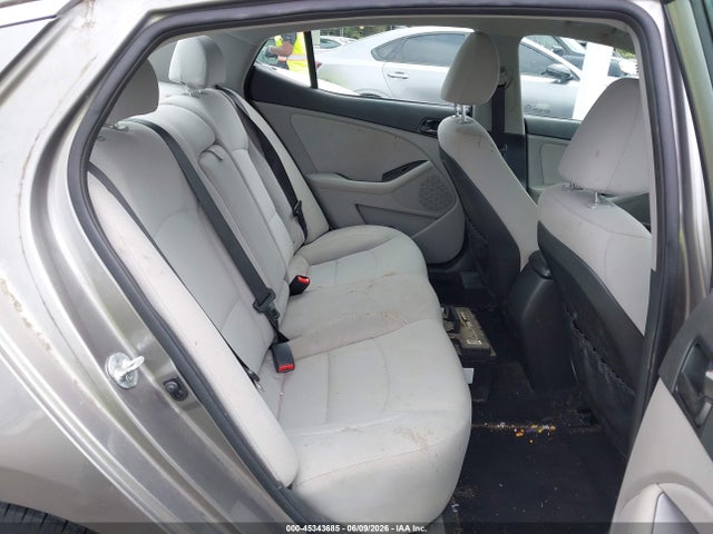 Продаж на аукціоні авто 2015 Kia Optima Lx, vin: 5XXGM4A78FG468300, номер лоту: 45343685