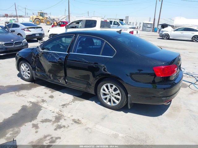 3VWD17AJ6EM355402 Volkswagen Jetta 1.8t Se