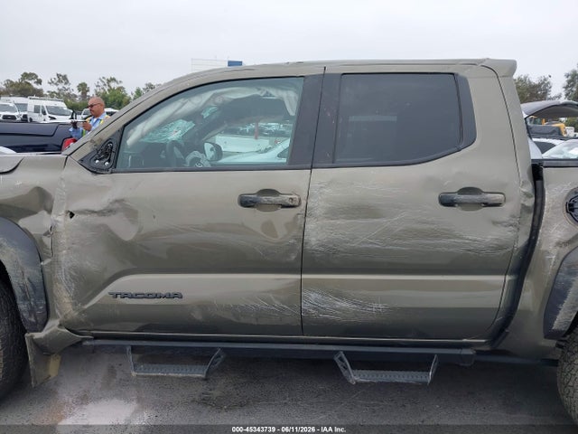 Toyota Tacoma Trd Off Road 2024 3TMLB5JN8RM085582 Image 13