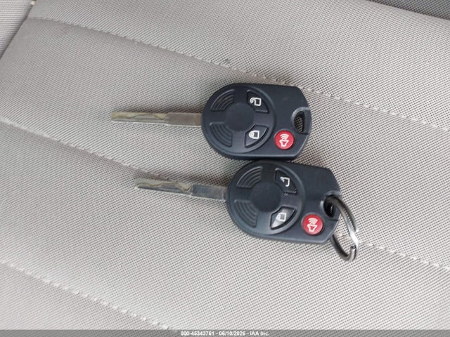 1FMCU9GX5GUC81798 Ford ESCAPE SE