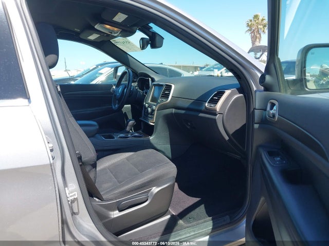 Aukcja sprzedaży 2017 Jeep Grand Cherokee Laredo 4x2, vin: 1C4RJEAGXHC609135, numer aukcji: 45343772