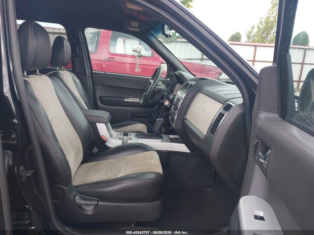 45343797 :رقم المزاد ، 4M2CU87138KJ36146 vin ، 2008 Mercury Mariner Premier مزاد بيع