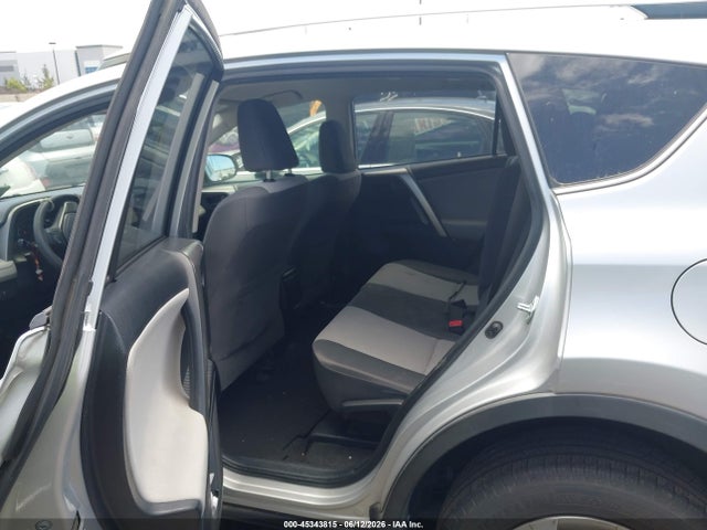 Toyota RAV4 LE 2015 JTMZFREV2FD052858 Image 8