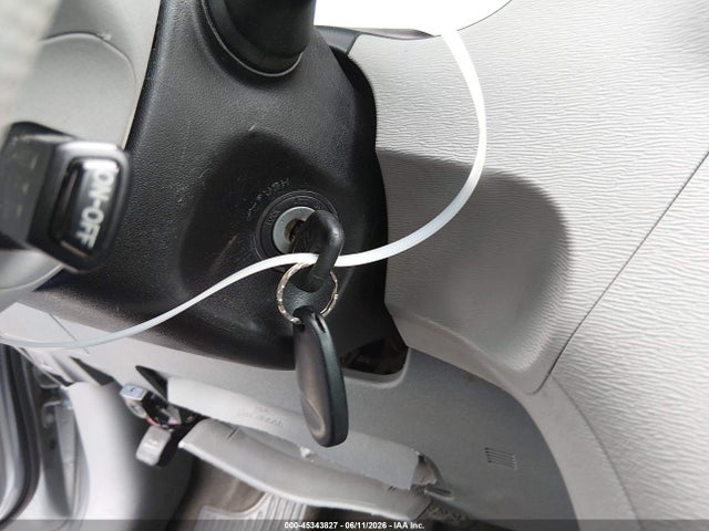 5TDXK3DCXES498680 Toyota Sienna Se 8 Passenger