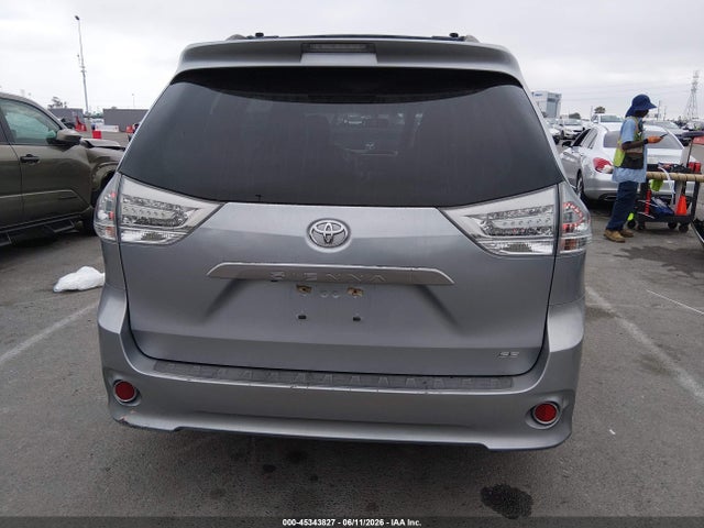 5TDXK3DCXES498680 Toyota Sienna Se 8 Passenger
