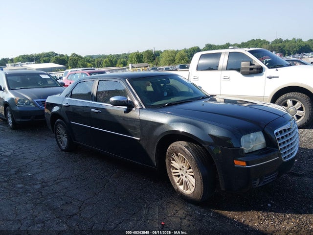 45343848 :رقم المزاد ، 2C3CA5CV9AH206563 vin ، 2010 Chrysler 300 Touring/signature Series/executive Series مزاد بيع