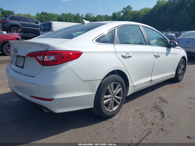 2015 Hyundai Sonata Se მანქანა იყიდება აუქციონზე, vin: 5NPE24AF5FH086251, აუქციონის ნომერი: 45343860