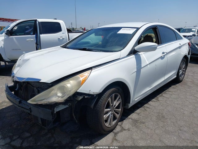 45343877 :رقم المزاد ، 5NPEB4AC6DH714384 vin ، 2013 Hyundai Sonata Gls مزاد بيع