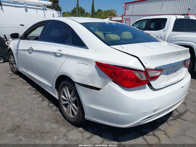 45343877 :رقم المزاد ، 5NPEB4AC6DH714384 vin ، 2013 Hyundai Sonata Gls مزاد بيع